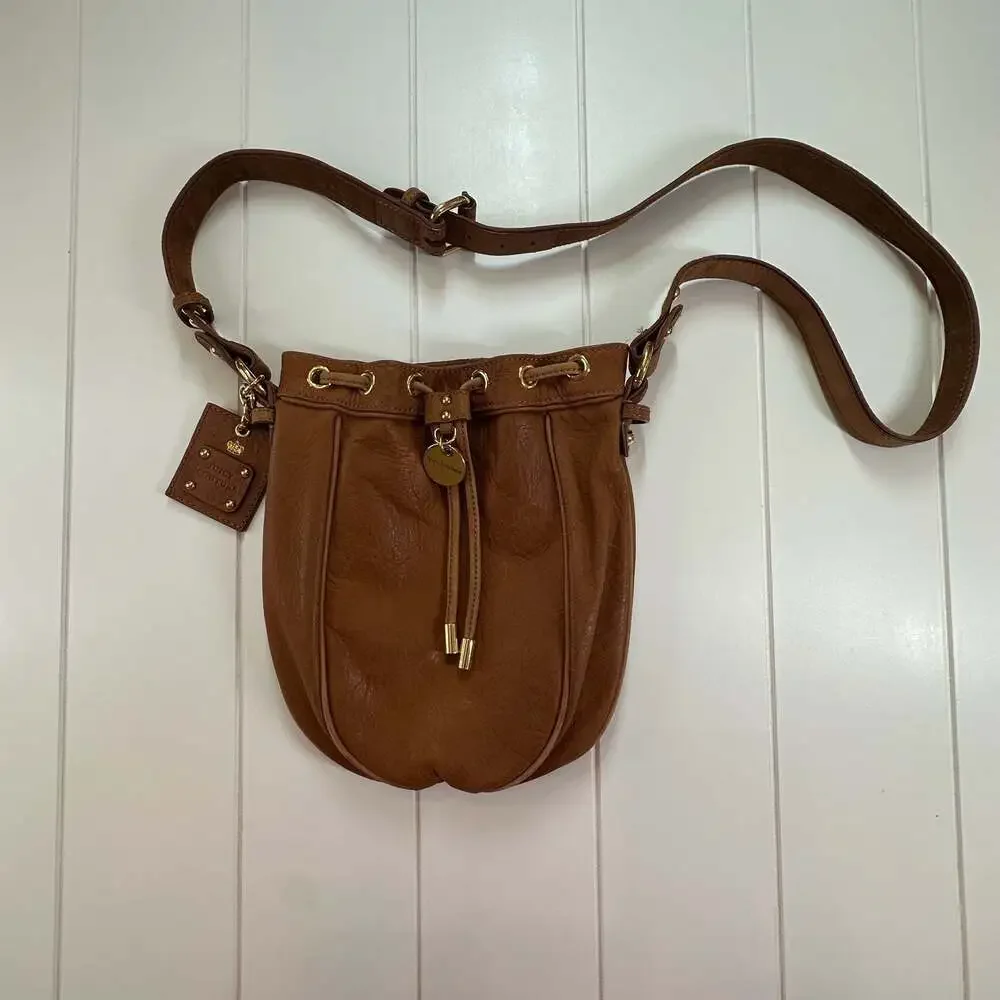 Boho Juicy Couture Brown Pebbled Leather Drawstring Bucket Crossbody Bag